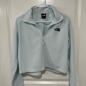 The North Face Women’s Cropped 1/4 Zip Fleece Pullover